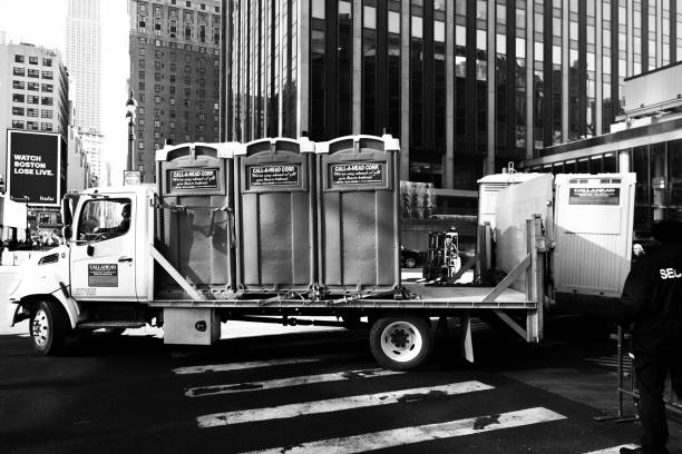 Best Porta potty rental near me  in Farngton, MI